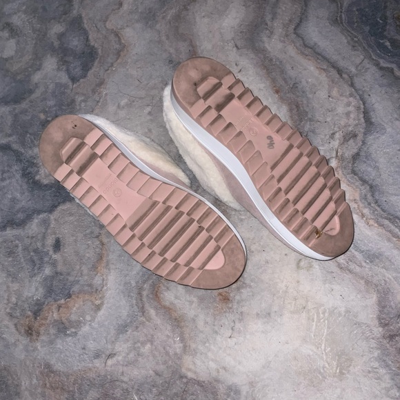 Blondo Waterproof Suede Faux Fur Shoes - Picture 5 of 5